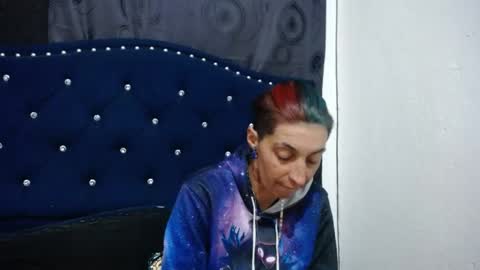 anyu online show from 02-19-25, 05:05