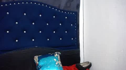 anyu online show from 02-21-25, 03:34