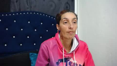 anyu online show from 03-08-25, 02:45