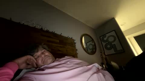 Snapshot of apeter1970 chatting on 03-03-26, 02:12 apeter1970 online show from 03-03-26, 02:12