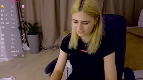 ApheliaStar online show from 01-10-26, 05:26