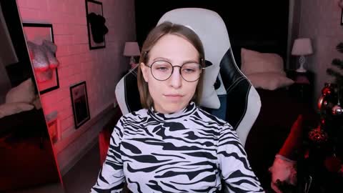 APHEX QUEEN online show from 12-06-24, 01:44