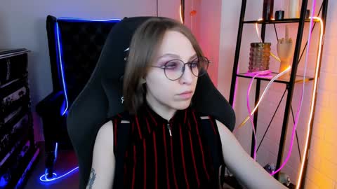 APHEX QUEEN online show from 12-08-24, 01:03