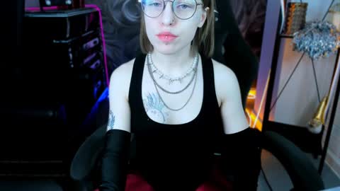 APHEX QUEEN online show from 01-24-25, 03:24