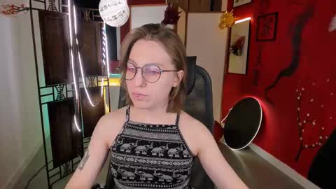 APHEX QUEEN online show from 02-18-25, 09:10