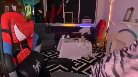 APHEX QUEEN online show from 02-26-25, 01:08