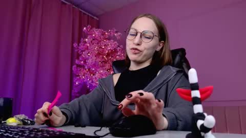 APHEX QUEEN online show from 02-28-25, 07:14