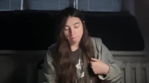 Snapshot of aphr0dite22 chatting on 01-18-26, 01:48 aphr0dite22 online show from 01-18-26, 01:48