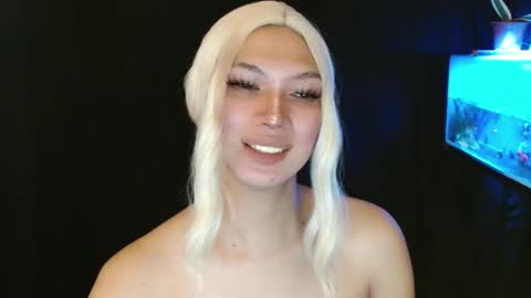 Snapshot of aphr0dite_x chatting on 01-01-25, 05:33 Roman Goddess online show from 01-01-25, 05:33