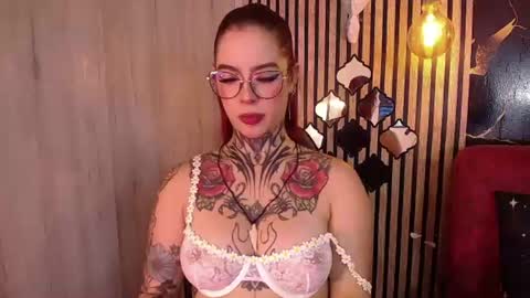 aphrodite__bloom online show from 06-23-26, 10:08