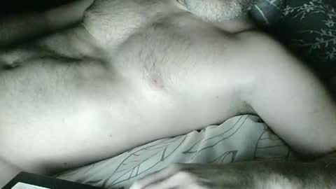 Snapshot of apluslickin chatting on 12-16-25, 10:09 Aplusickin online show from 12-16-25, 10:09