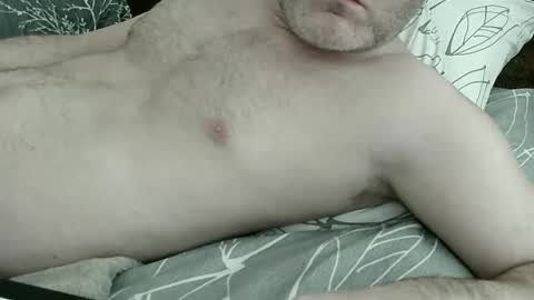 Snapshot of apluslickin chatting on 04-02-26, 08:39 Aplusickin online show from 04-02-26, 08:39