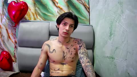 Apolo online show from 02-13-25, 05:01