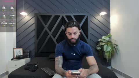 Snapshot of apolo_bianco_ chatting on 09-15-25, 11:16 APOLO online show from 09-15-25, 11:16