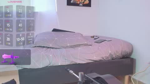 Snapshot of apolo_bianco_ chatting on 02-26-26, 09:25 APOLO online show from 02-26-26, 09:25