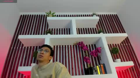 apolo_crus online show from 05-17-26, 03:59