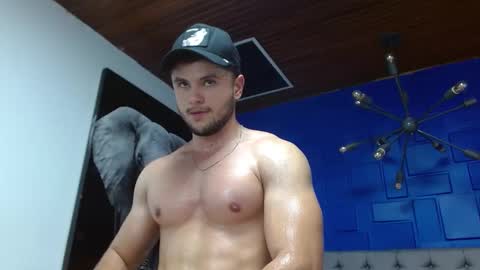 Apolo online show from 02-25-25, 12:36