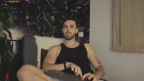 Apolo Lux  online show from 01-14-26, 02:39