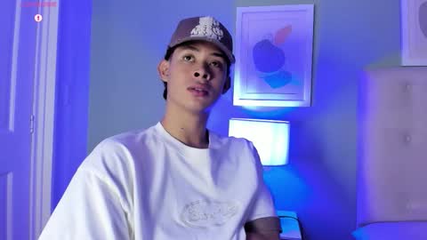 Apolo twink online show from 03-12-26, 08:37