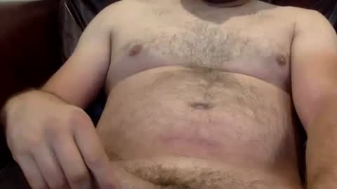 Snapshot of applesauce1584 chatting on 10-16-25, 12:33 Display Name online show from 10-16-25, 12:33