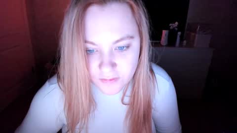 Snapshot of appleyummybuns chatting on 01-09-26, 10:51 appleyummybuns online show from 01-09-26, 10:51