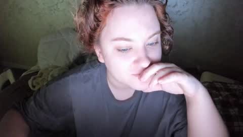 Snapshot of appleyummybuns chatting on 02-23-26, 11:40 appleyummybuns online show from 02-23-26, 11:40