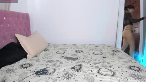 ALEXANDCAM online show from 03-17-26, 08:34