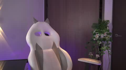Snapshot of appolo_allen chatting on 01-13-25, 03:47 insta appolo master online show from 01-13-25, 03:47