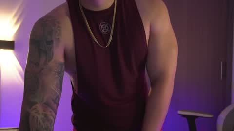 Snapshot of appolo_allen chatting on 01-18-25, 02:14 insta appolo master online show from 01-18-25, 02:14