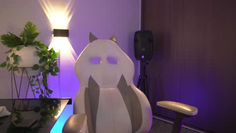 Snapshot of appolo_allen chatting on 02-04-25, 04:08 insta appolo master online show from 02-04-25, 04:08