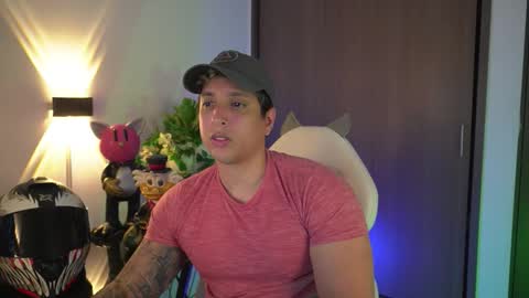 Snapshot of appolo_allen chatting on 09-28-25, 05:24 insta appolo master online show from 09-28-25, 05:24
