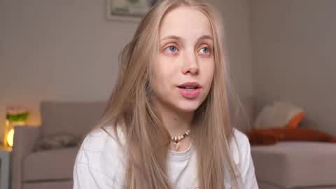  REYNA  next stream is 11h of Feb online show from 04-28-26, 03:06