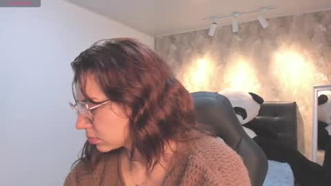 Snapshot of april_dumont chatting on 09-30-25, 11:48 April online show from 09-30-25, 11:48