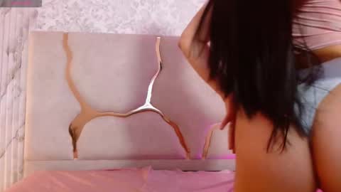  APRIL  online show from 02-17-26, 06:32