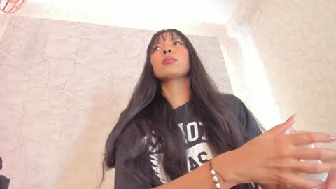 Snapshot of aprilalen chatting on 01-31-25, 06:57 April online show from 01-31-25, 06:57