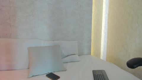 Snapshot of aprilalen chatting on 03-05-25, 07:16 April online show from 03-05-25, 07:16