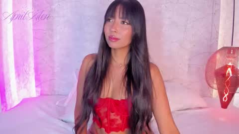 Snapshot of aprilalen chatting on 10-22-25, 06:24 April online show from 10-22-25, 06:24