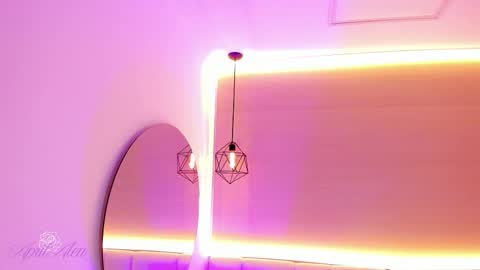 Snapshot of aprilalen chatting on 01-07-26, 05:32 April online show from 01-07-26, 05:32