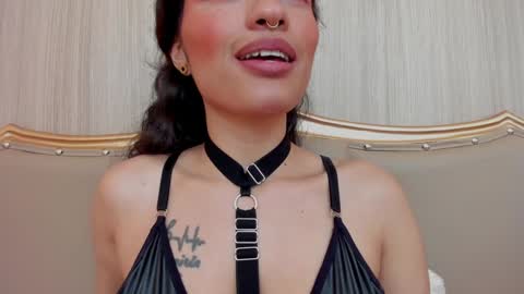       1430  2100 -5    online show from 01-30-25, 11:13