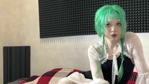 Snapshot of aprilcutie chatting on 03-31-26, 12:05 april online show from 03-31-26, 12:05