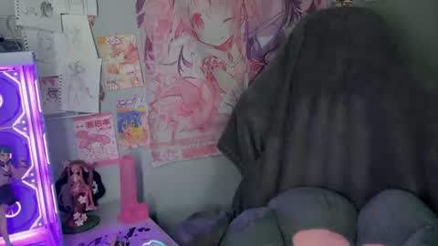 Snapshot of aprilcutie chatting on 07-07-26, 06:23 april online show from 07-07-26, 06:23