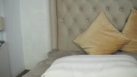 Laura online show from 06-28-26, 09:10