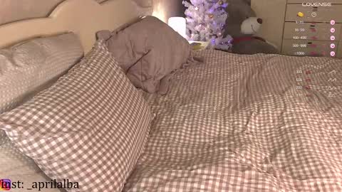 Snapshot of aprilinalba chatting on 12-23-24, 07:06 ALEKSANDRA POLYAKOVA online show from 12-23-24, 07:06