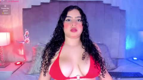 Snapshot of aprilkeith chatting on 06-17-26, 08:10 April online show from 06-17-26, 08:10