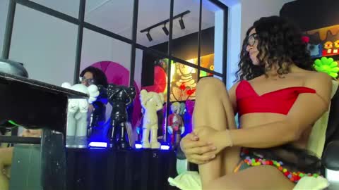 Snapshot of aprill_fox chatting on 01-21-25, 08:30 aprill_fox online show from 01-21-25, 08:30