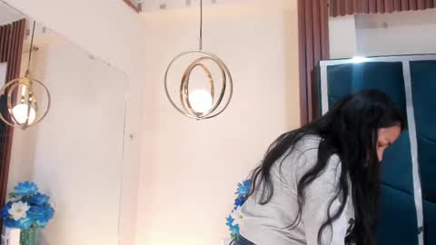aprilmiiller online show from 05-16-26, 12:59