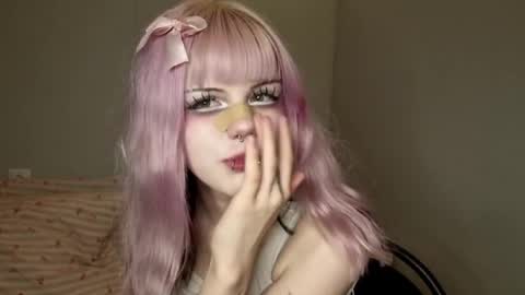 Alice D online show from 05-19-26, 08:04