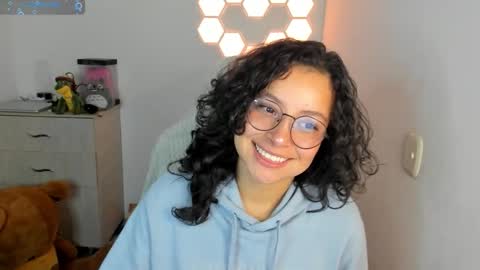 Snapshot of aqua_emilly chatting on 12-22-25, 11:13 aqua emilly online show from 12-22-25, 11:13