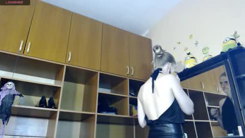 aqualen online show from 10-10-25, 10:14