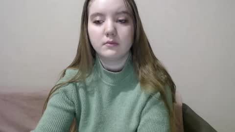 Josefin online show from 12-15-24, 09:20